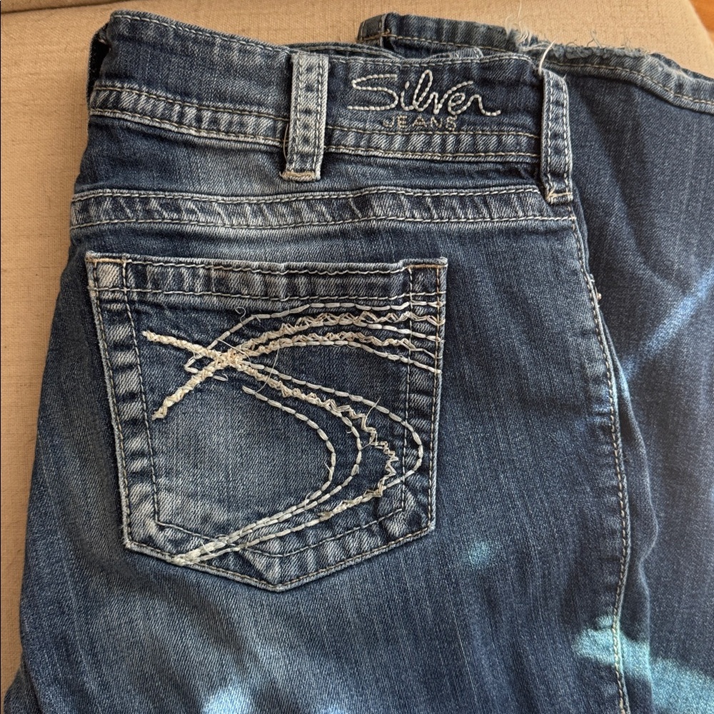 Silver Jeans Women's Boot Cut in Dark Blue